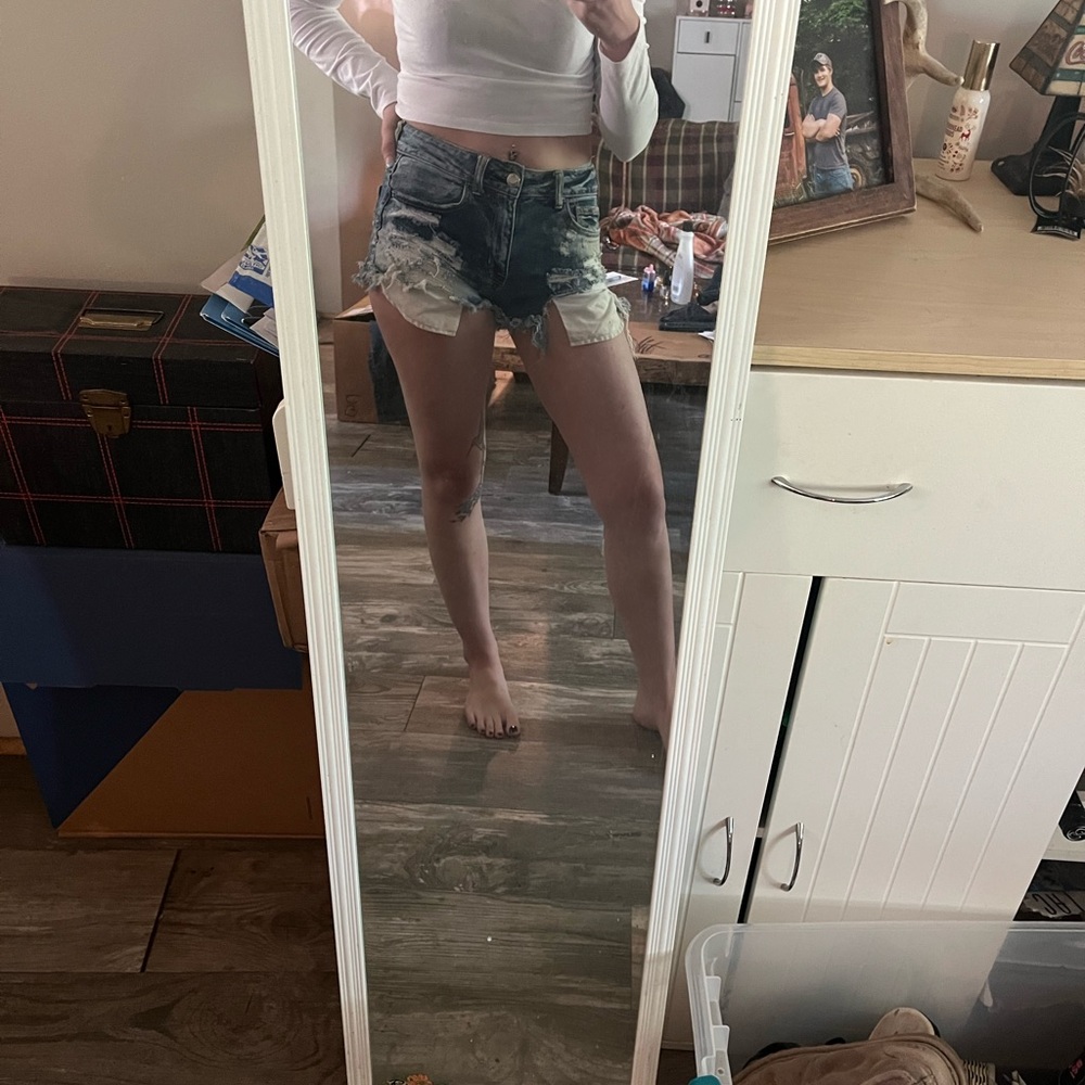 American Eagle Outfitters Blue Distressed Jean Shorts
